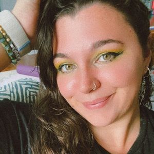 Meet your Posher, Lizzie